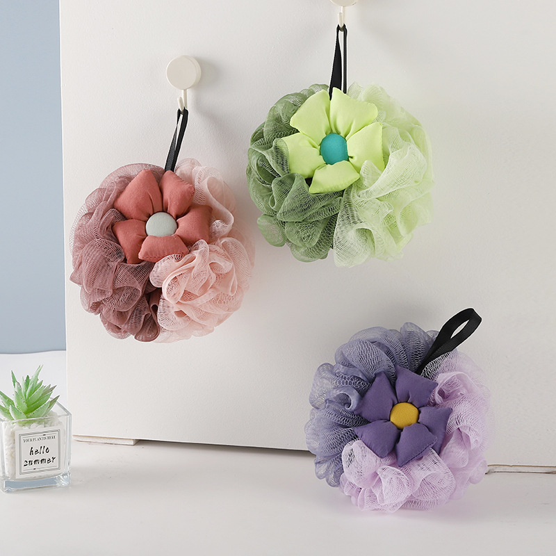 Артефакт от топка за вана и кърпа за баня не разпръсква цветя, голяма луксозна топка за вана, високо изглеждаща мека топка за вана с двойни цветя