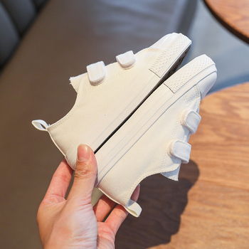 Bērnu audekla apavi 2025. gada pavasarī, jauni meiteņu audekla apavi, zēnu baltas kedas, mazuļu un skolēnu apavi maziem un vidējiem bērniem