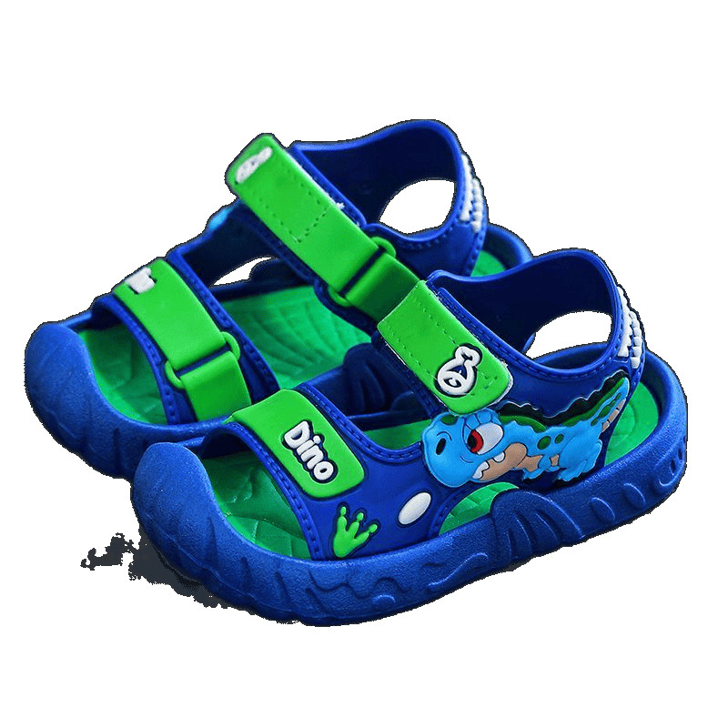 Nauji vaikiški sandalai berniukams 2025 m. vasaros nauji mažiems vidurinės mokyklos mokiniams minkštu dugnu neslystantys paplūdimio batai madingi vaikams