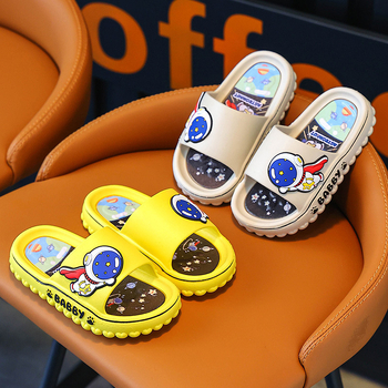 Kosmosemehe laste sussid suvised poiste laste vannituppa libisemiskindlad suured laste tüdrukute beebide lahedad kingad