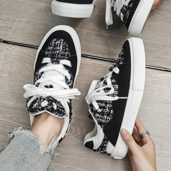 Pavasara jaunumi. Modernas maizes kurpes vīriešiem, melnbaltas, mazas smaržas, audekla kurpes, vīriešu ikdienas skrituļdēļu kurpes vairumtirdzniecībā.