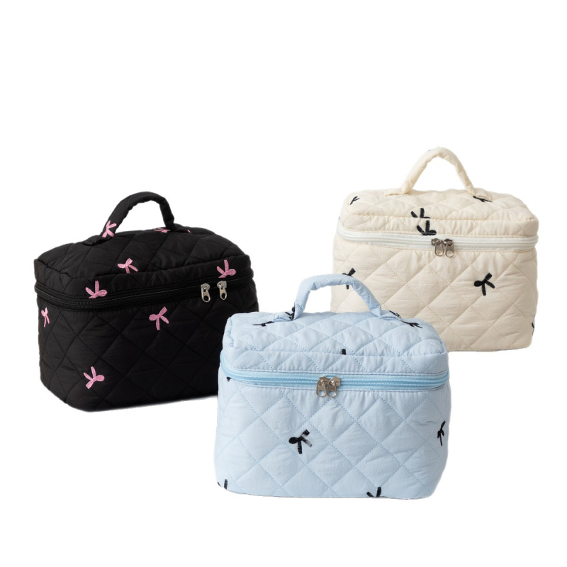 Трансгранична нова бродирана чанта с панделка, голям капацитет, ватирана козметична чанта, чанта за тоалетни принадлежности, чанта за съхранение на козметика