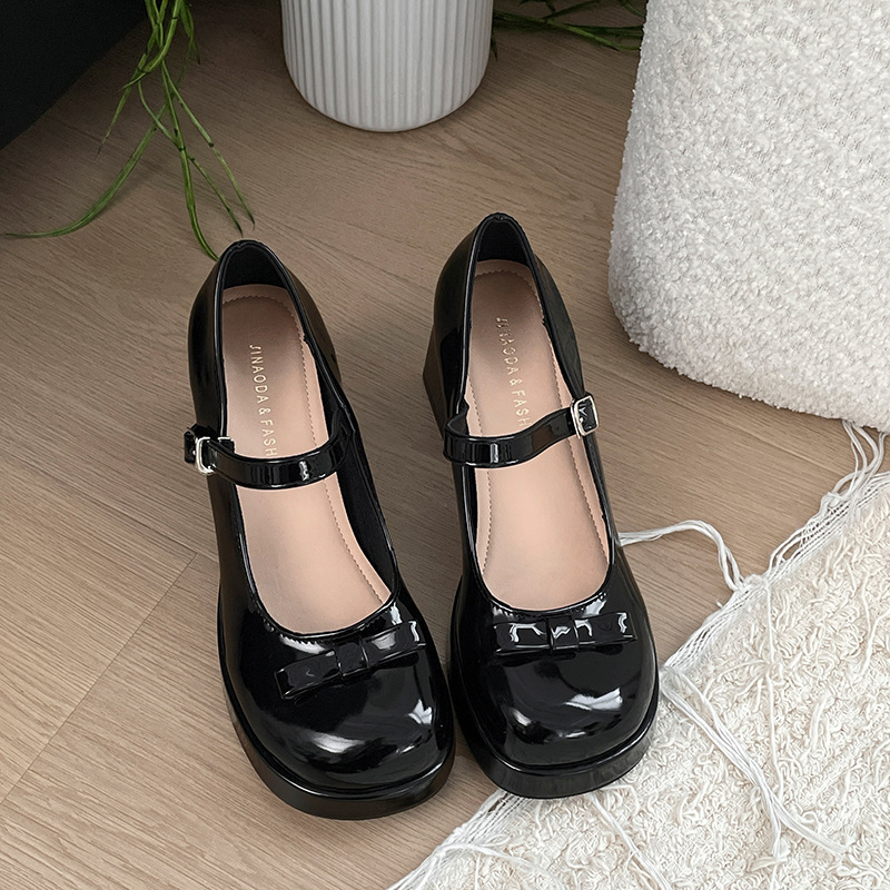 Κόκκινα ρετρό βρετανικού στιλ δερμάτινα παπούτσια με χοντρά ψηλοτάκουνα, γυναικεία ανοιξιάτικα παπούτσια 2025, ασορτί Mary Jane, μονόστρωτα παπούτσια