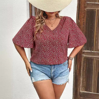 „Amazon Summer Explosions“ didelių dydžių laisvalaikio stiliaus viršutiniai marškinėliai trumpomis rankovėmis, plokščia baržos apykakle, šikšnosparnio sparno rankovėmis