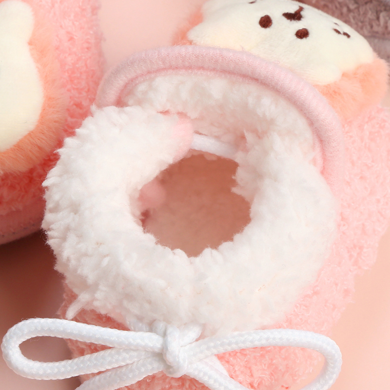 Gamintojai Vaikiški 12 mėnesių amžiaus Vaikiški medvilniniai batai Žieminiai vyriški ir moteriški kūdikių batai Zomšiniai vienerių metų mažylių batai su minkštu padu