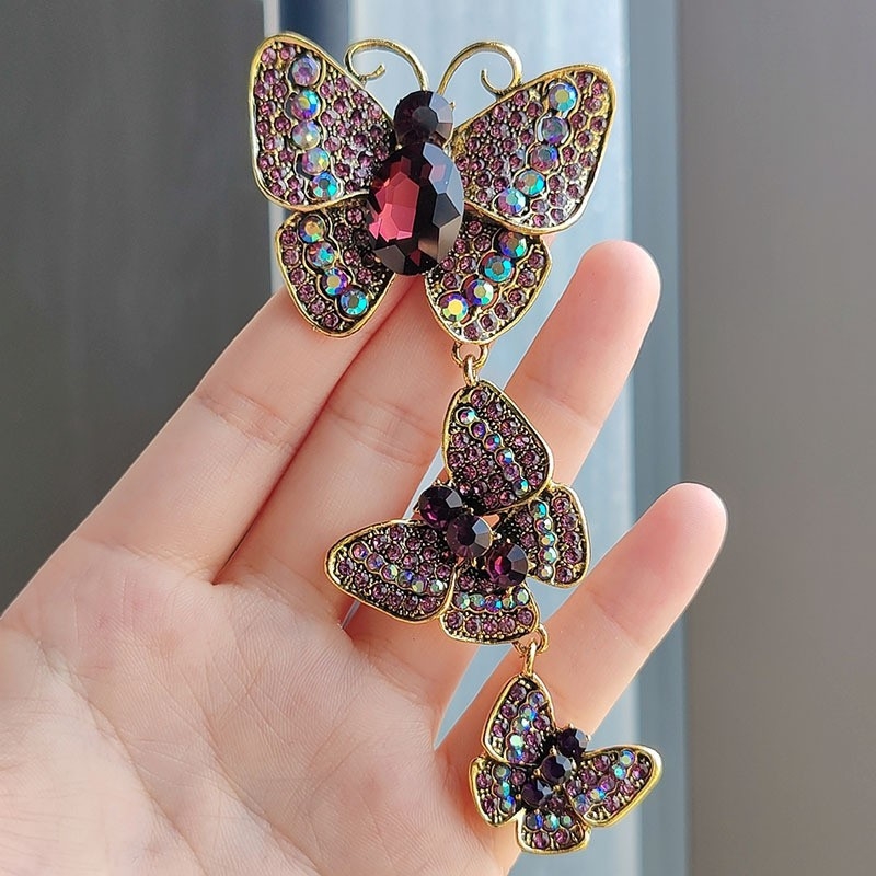 Loominguline pikk liblikpross väikese ülikonnaga rhinestones retro putukanõel elegantne uhke tseremoonia banketisaali korsett