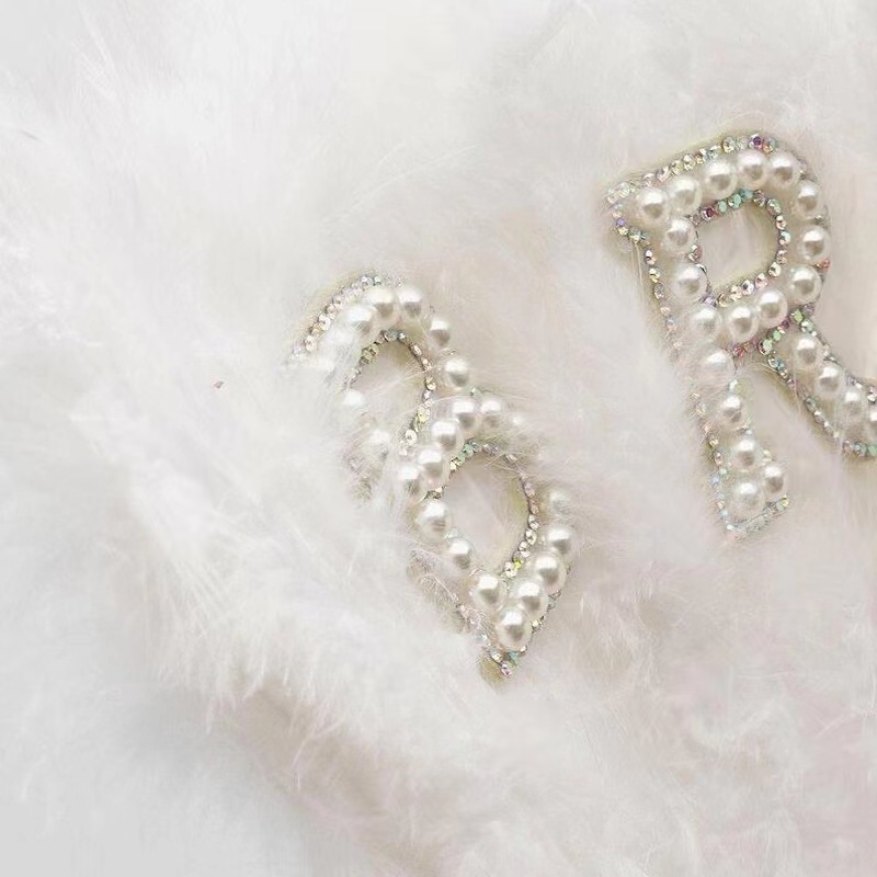 Nauja nuotakos plunksnų vėduoklė Perlų nuotaka Balta nuotaka Plunksnų Sulankstomas Vėduoklė Bachelorette Party Nuotaka Vestuvių Dekoracija