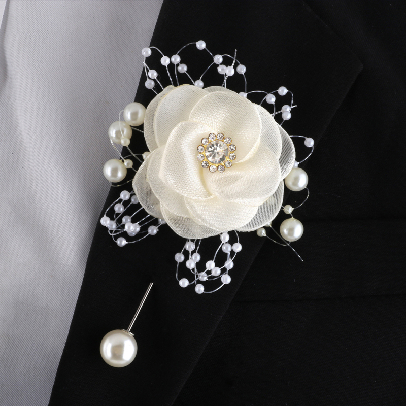 Vestuvių šventė Nuotaka Pamergė Riešo Gėlė Pieninė Rožė Ritininis Korsažo Smeigtukas Jaunikis Geriausias Vyras Korsažas XH812A