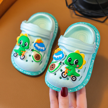 Vaikiški urviniai bateliai vasarinėms mergaitėms, mielos animacinių filmukų šlepetės berniukams, neslystančios vonios basutės su minkštu dugnu