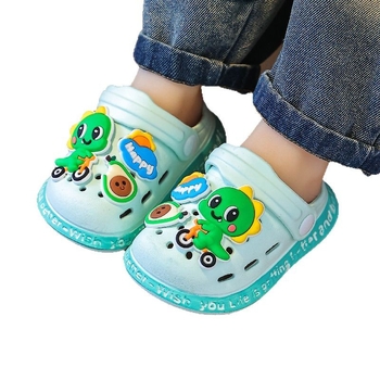 Vaikiški urviniai bateliai vasarinėms mergaitėms, mielos animacinių filmukų šlepetės berniukams, neslystančios vonios basutės su minkštu dugnu