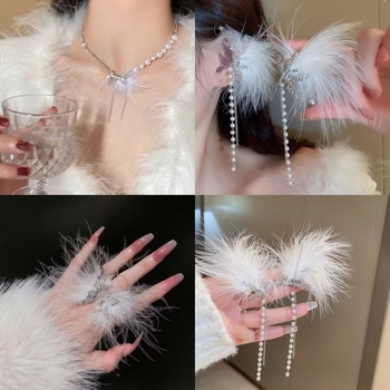 Plunksnų auskarų kabančios auskarai, žiedai, nauji mados, lengvi, prabangūs, nišiniai, aukštos klasės karoliai, drugeliai, kutais puošti auskarai moterims