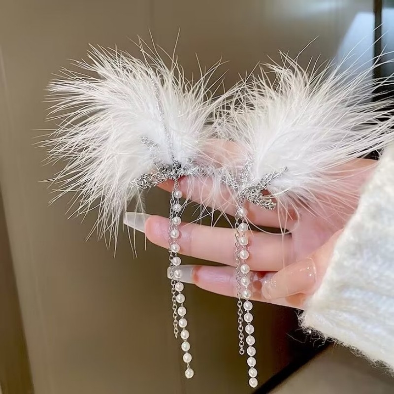 Plunksnų auskarų kabančios auskarai, žiedai, nauji mados, lengvi, prabangūs, nišiniai, aukštos klasės karoliai, drugeliai, kutais puošti auskarai moterims