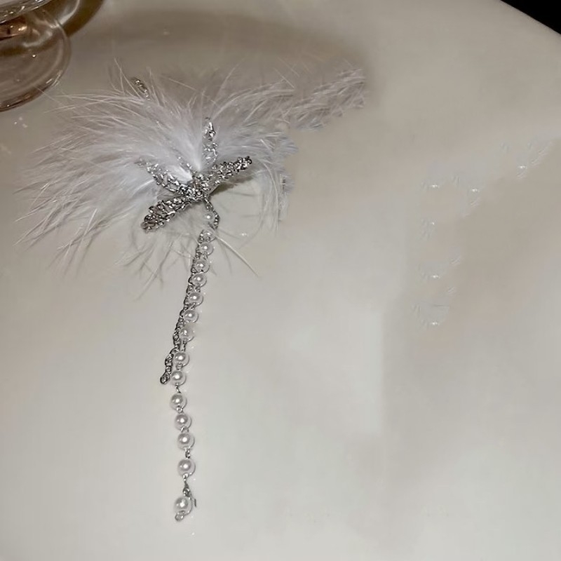 Plunksnų auskarų kabančios auskarai, žiedai, nauji mados, lengvi, prabangūs, nišiniai, aukštos klasės karoliai, drugeliai, kutais puošti auskarai moterims