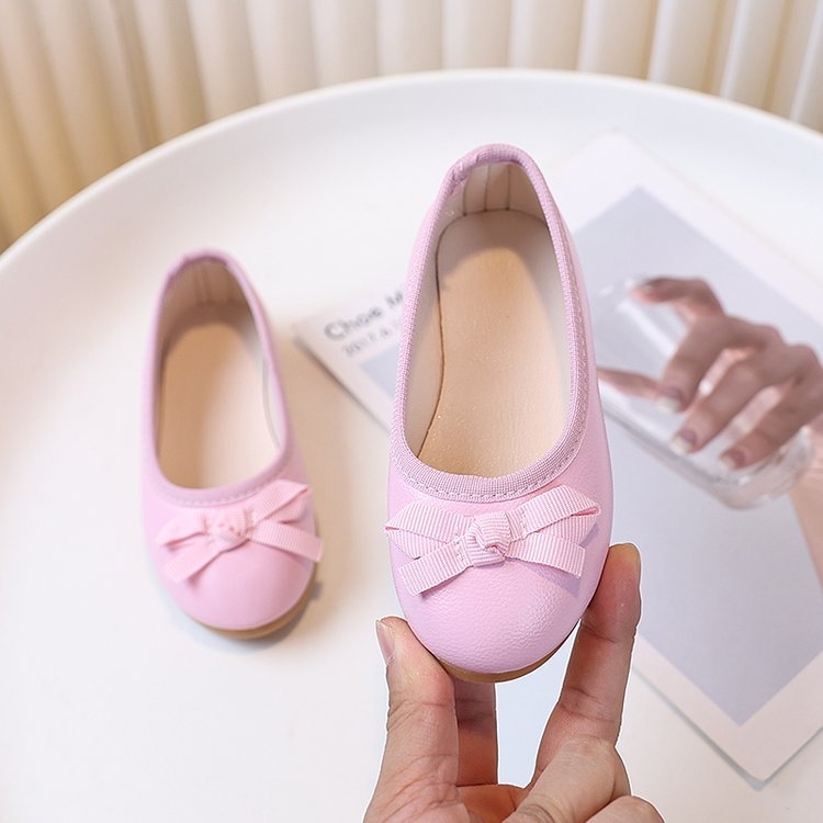 2025. gada pavasara un rudens vienkāršas meiteņu ādas kurpes jaunas bantītes meiteņu mazuļu bērnu kurpes apaļas galvas mīkstas zoles princeses kurpes