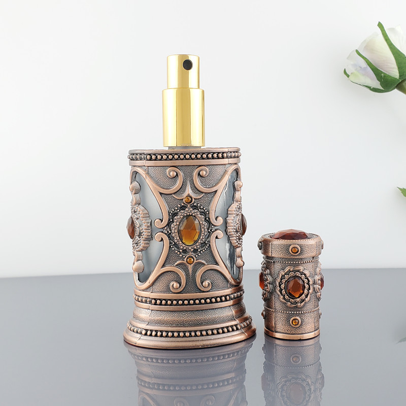 Artimųjų Rytų Egipto didelės talpos kvepalų purškimo buteliukas retro metalinis stiklinis padalintas tuščias butelių papuošalas tarpvalstybiniam tiekimui didmeninė prekyba