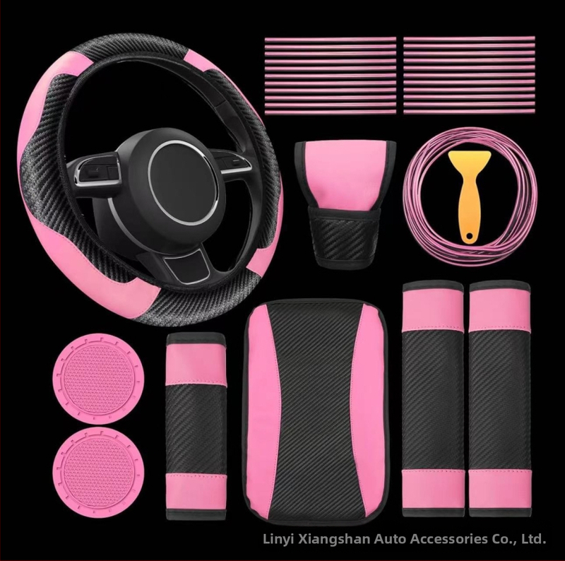 Трансгранична външна търговия с автомобилен волан, капак за скоростна кутия, капак за ръчна спирачка, подложка за рамо, подлакътник, кутия, подложка за влакче в каботажното судно, 30 броя костюм