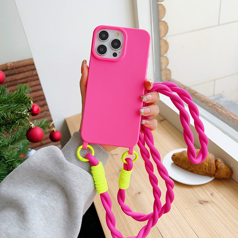 Lihtne ühevärviline telefoniümbris Apple Phone 15pro/14pro kaitseümbrisele koos keerdnööriga risti asetseva kaelarihmaga