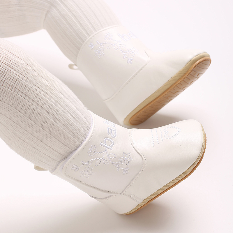 Žieminiai kūdikių bateliai, britiško stiliaus, laisvalaikio, 0–1 metų, laisvalaikio, medvilniniai bateliai.