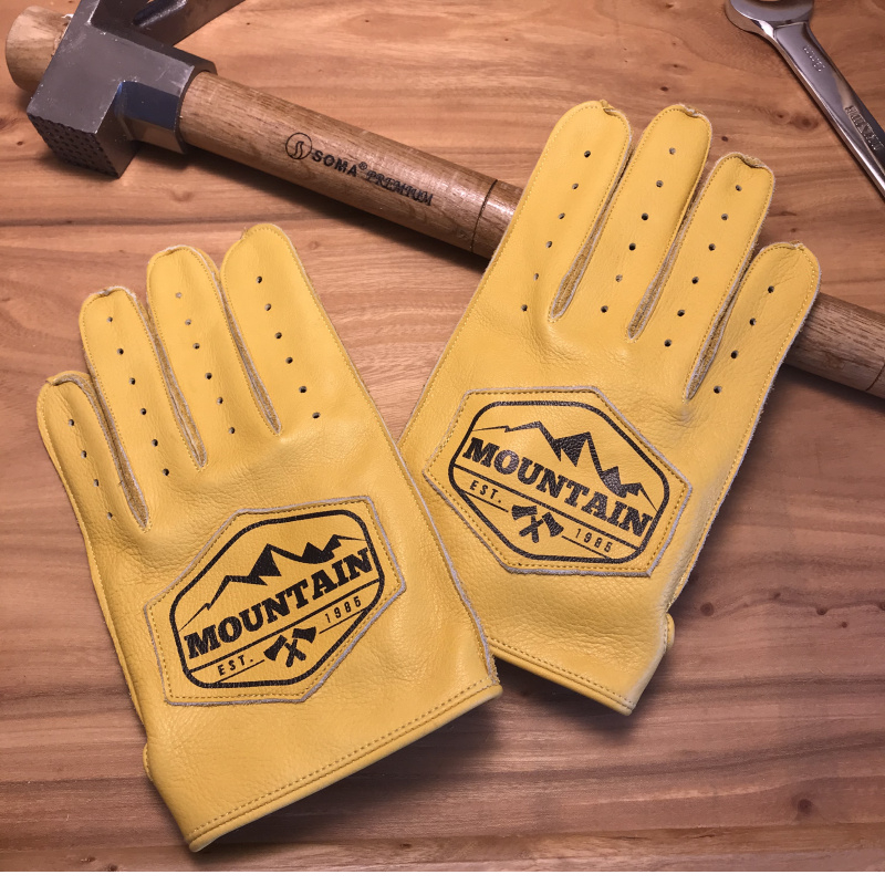 Motociklo pirmojo sluoksnio karvės odos motociklo vyriškos vairavimo retro važiavimo neslystančios moteriškos pusės pirštų pirštinės vasarai lauke