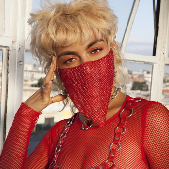 Euroopa ja Ameerika piiriülene tarnimine 2024 Aliexpressi Amazoni suvine kuummüük Flash teemantmetallist mask ehtemask 1201