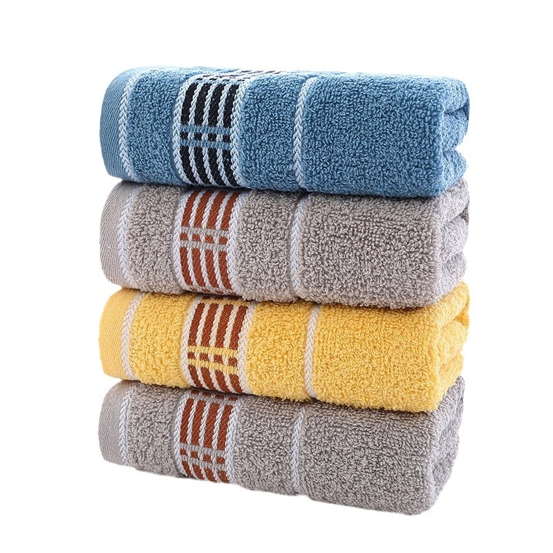 „Sanhao Sandui“ rankšluosčių gamyklos didmeninė prekyba silpnai susuktais medvilniniais, tamsiais, storais, minkštais, sugeriančiais rankšluosčiais suaugusiems, kasdieniams namų apyvokos reikmenims.