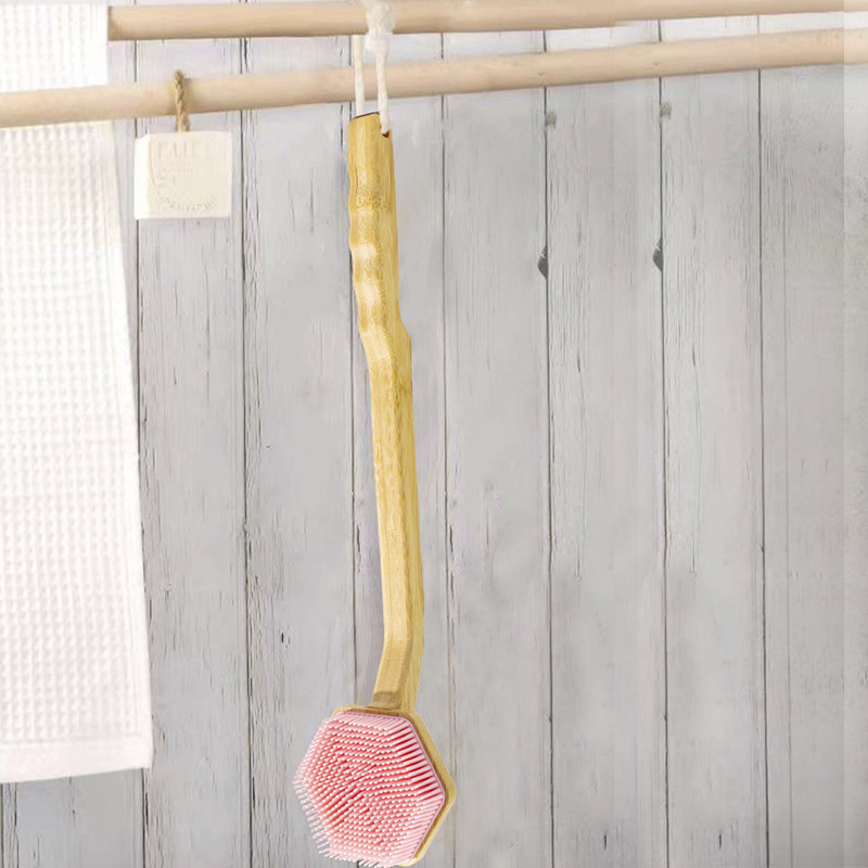 Νέα βούρτσα μπάνιου σιλικόνης μπαμπού Amazon με ξύλινη καμπύλη λαβή, βούρτσα μπάνιου με μακριά λαβή και αποσπώμενη βούρτσα μπάνιου