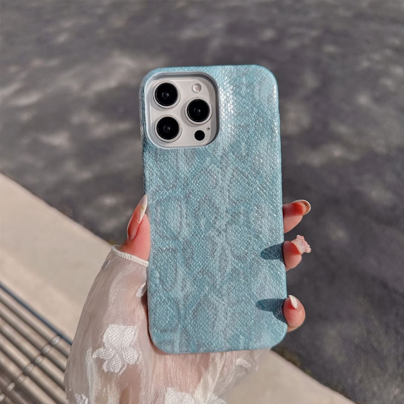 Piemērots iPhone 16 Pro Max mobilā tālruņa maciņam. Jauns, pret kritieniem vērsts, mazs Python ādas raksta mobilā tālruņa maciņš vairumtirdzniecībā.
