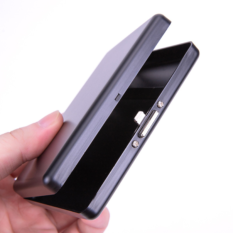 Tootja kohandatud mitmeotstarbeline sigaretiümbris meeste sigaretikott suitsetamiskomplekt rõhuvastane trendikas krediitkaardihoidja kaardihoidja mündikott metallist kaardikarp