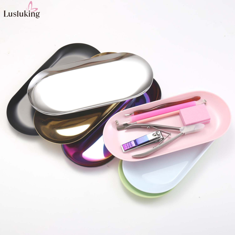 Piiriülene ruudukujuline roostevabast terasest ehtealus, maniküüririistad, südamekujuline hoiualus, kosmeetikaalus, metallalus