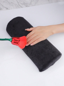 Piiriülene küünepadja tööriist südame poolringikujuline käepadi PU nahast näoarmukäepadja ülikond tolmukindel, eemaldatav ja pestav mugav