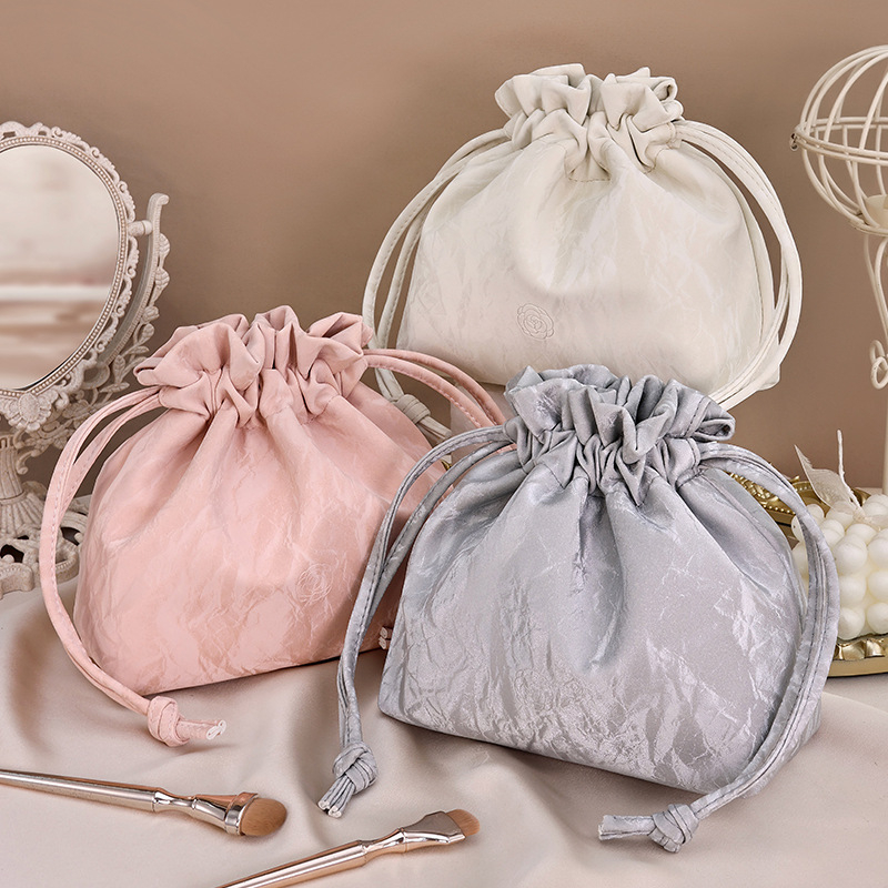 Uus kosmeetikakott Lazy Quicksand Ins stiilis, suure mahutavusega, prantsusepärane, väärtuslik, klassikaline kaasaskantav hoiukott, traksidega