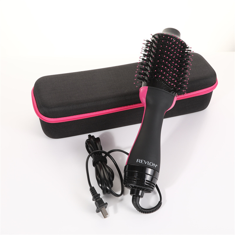 Dysoni fööni hoiukarp, juuksuritööriistade hoiukott, lokitangid, sirgendaja, kukkumisvastane kaitsekott laos.