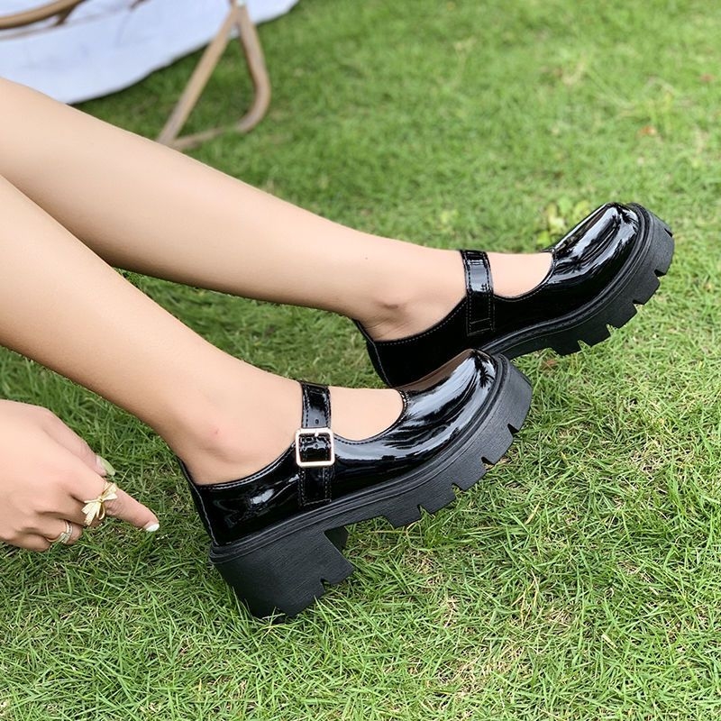 Batai moterims 2024 m. nauji retro stiliaus stambiakulniai vieno sluoksnio batai pavasario ir vasaros japoniški minkšti mergaitiški lolita britiško stiliaus maži odiniai batai