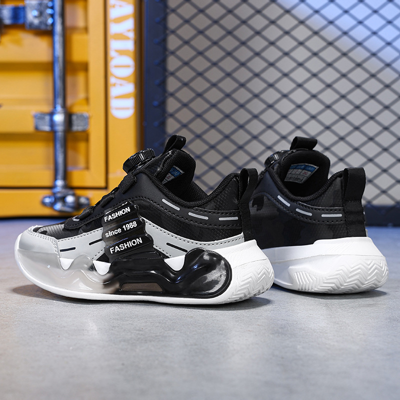 Poiste kingad 2024. aasta sügiseks uued laste pöörleva pandlaga libisemiskindlad tossud keskmistele ja suurtele poistele mõeldud nahast korvpallijalatsid