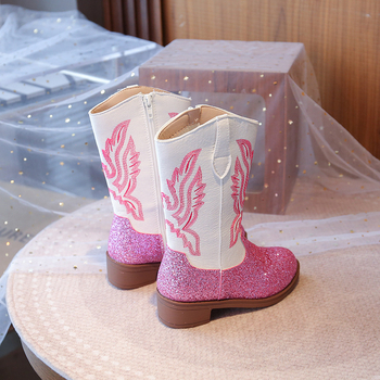 Ārējās tirdzniecības pārrobežu rudens un ziemas rietumu kovboju zābaki ar izšūtu biezu papēdi, apaļu purngalu, biezu zoli, puslīdz augstu mongoļu sieviešu zābaki, karsts stils