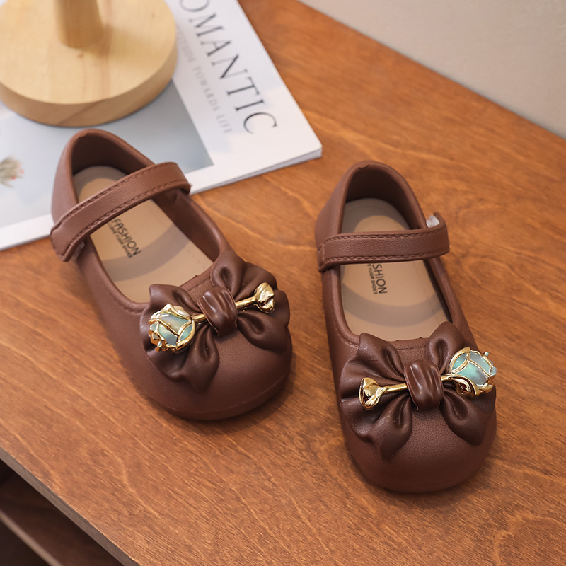 Bērnu pupiņu formas apavi meitenēm 2025. gada pavasara un rudens modeļiem, jauni, neslīdoši, mīksti, apakšā esoši mazuļu princeses apavi, moderni, personalizēti ārzemju stilā