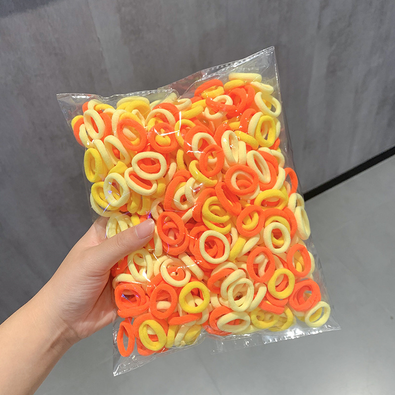 600 laste juuksekummi, pöidla suurused väikesed rõngad, suure elastsusega, õmblusteta ja peanahale õrnad, beebirätiku rõngad, printsessikujulised kummirõngad