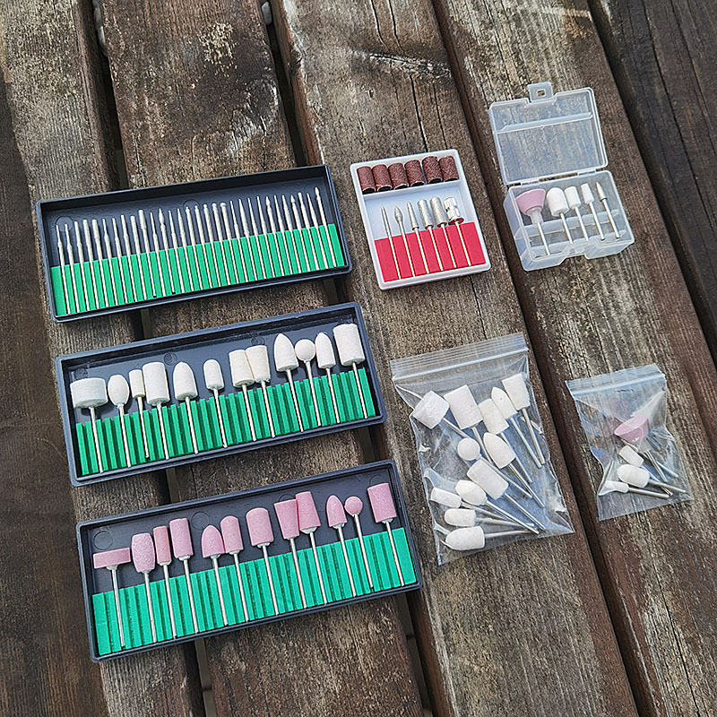 Maniküüri viieosaline komplekt, kuueosaline teemantvillast 12-osaline poleerimismaniküüri ülikond, maniküüri poleerimistarvikud