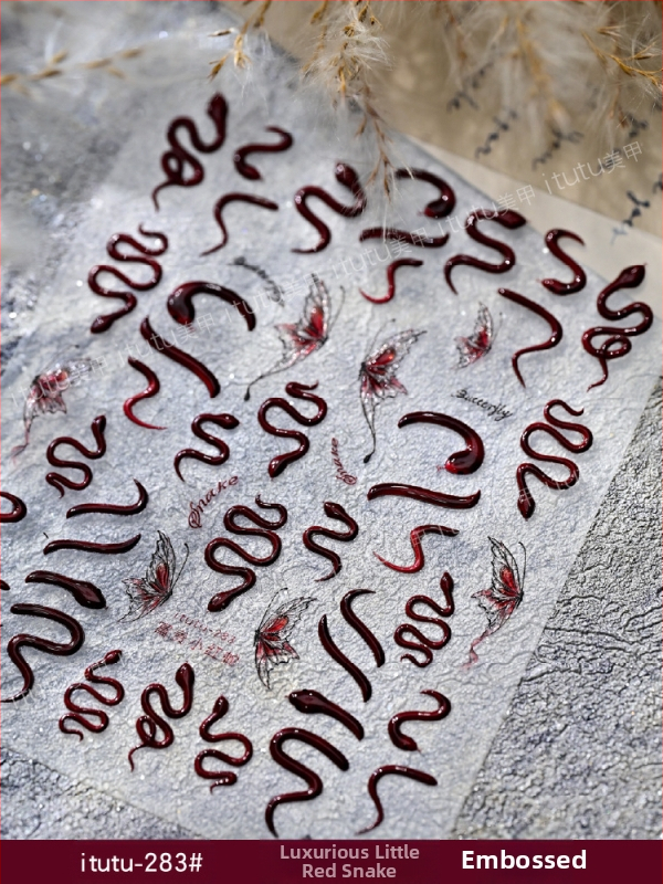 Uus Fugui väike punane madu reljeefne küünekunsti kleebis armas väike valge madu liblikas nutikas väike madu mao seljaliimiga küünekleebis