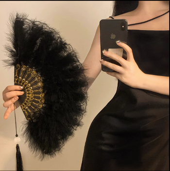 Superhaldjast uus hiina stiilis sulgedest lehvik, kullatud templiga cheongsami kokkupandav lehvik, kaasaskantav ventilaator, must hiina stiilis retro lolita foto