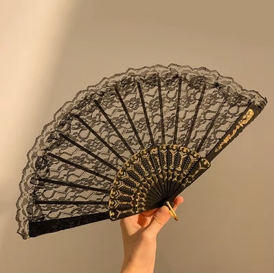 Superhaldjast uus hiina stiilis sulgedest lehvik, kullatud templiga cheongsami kokkupandav lehvik, kaasaskantav ventilaator, must hiina stiilis retro lolita foto