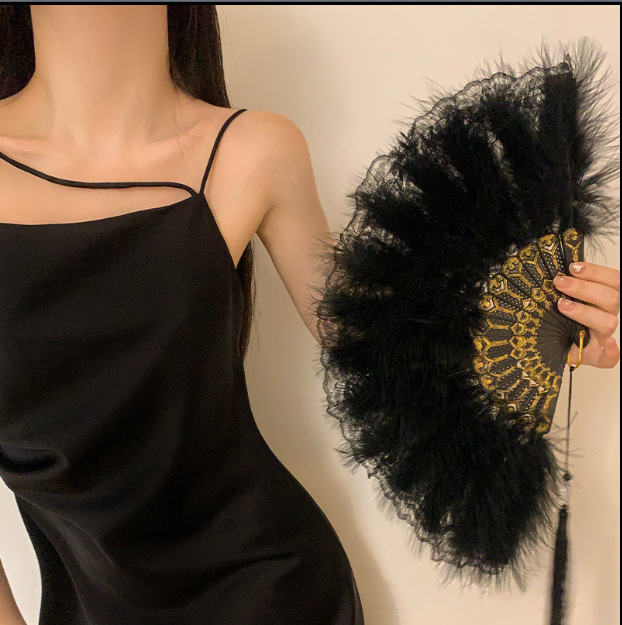 Superhaldjast uus hiina stiilis sulgedest lehvik, kullatud templiga cheongsami kokkupandav lehvik, kaasaskantav ventilaator, must hiina stiilis retro lolita foto