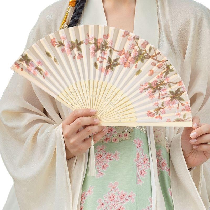 Hiina stiilis kokkupandav suveventilaator, laste kokkupandav tantsuventilaator, iidse stiili Hanfu Cheongsami fotoga kaasaskantav bambusventilaator