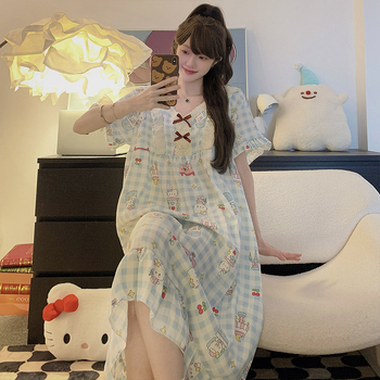 Piiriülene hulgimüük armsate tüdrukute pidžaamad, öösärgid, lahtised ja mugavad koduriided, eriti suured 125 kg, sobivad kandmiseks ka õues.