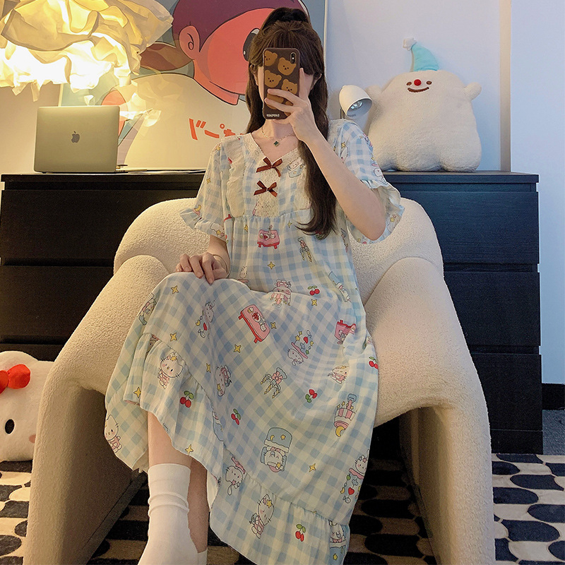 Piiriülene hulgimüük armsate tüdrukute pidžaamad, öösärgid, lahtised ja mugavad koduriided, eriti suured 125 kg, sobivad kandmiseks ka õues.