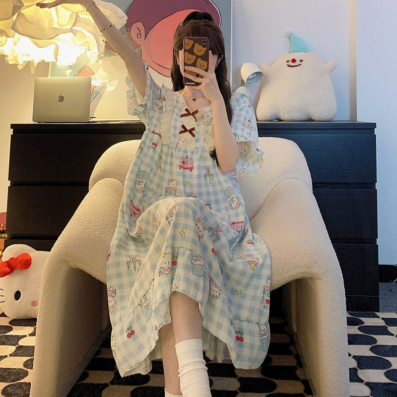 Piiriülene hulgimüük armsate tüdrukute pidžaamad, öösärgid, lahtised ja mugavad koduriided, eriti suured 125 kg, sobivad kandmiseks ka õues.