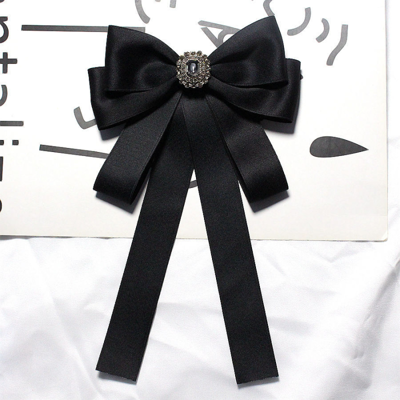 Kikilips naiste Chaneli stiilis suur lips mustast matt pärlist, sobituspaelaga, naiste kolledži stiilis aksessuaarid, pross