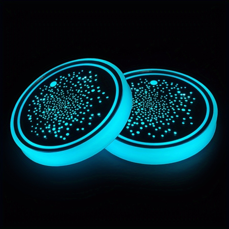 Auto helendav värviline LED-tassimatt libisemiskindla matiga helendav auto automaatne induktsioondekoratiivne atmosfäärivalgus