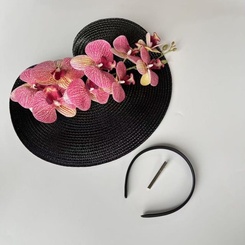 Libliklillega suure äärega õlgkübar naistele Amazon 1920. aastate väike müts, džokiklubi kokteilipeo tipptasemel bankettmüts