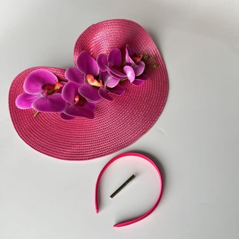 Libliklillega suure äärega õlgkübar naistele Amazon 1920. aastate väike müts, džokiklubi kokteilipeo tipptasemel bankettmüts